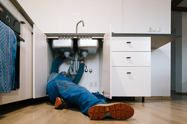 Professional Leak Detection technician working in Vernon Center, NJ